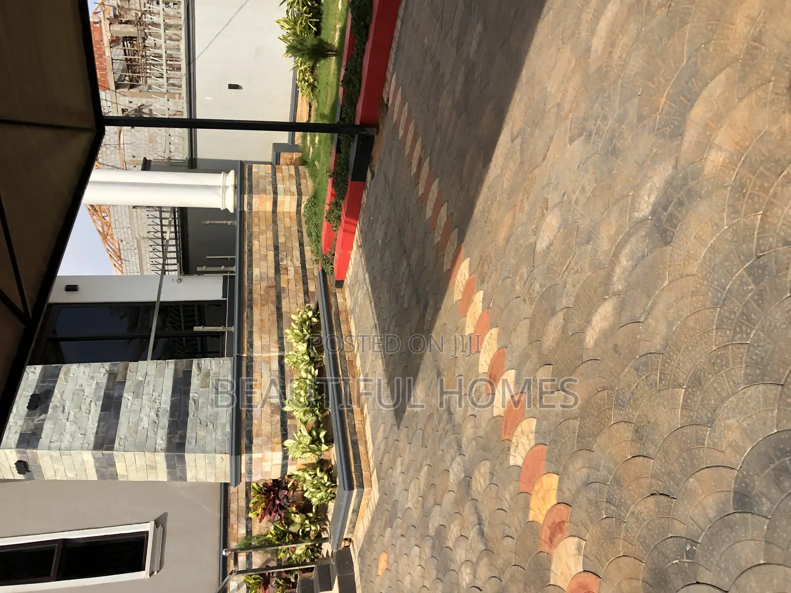 Furnished 6bdrm Mansion in Kira, Central Division for sale