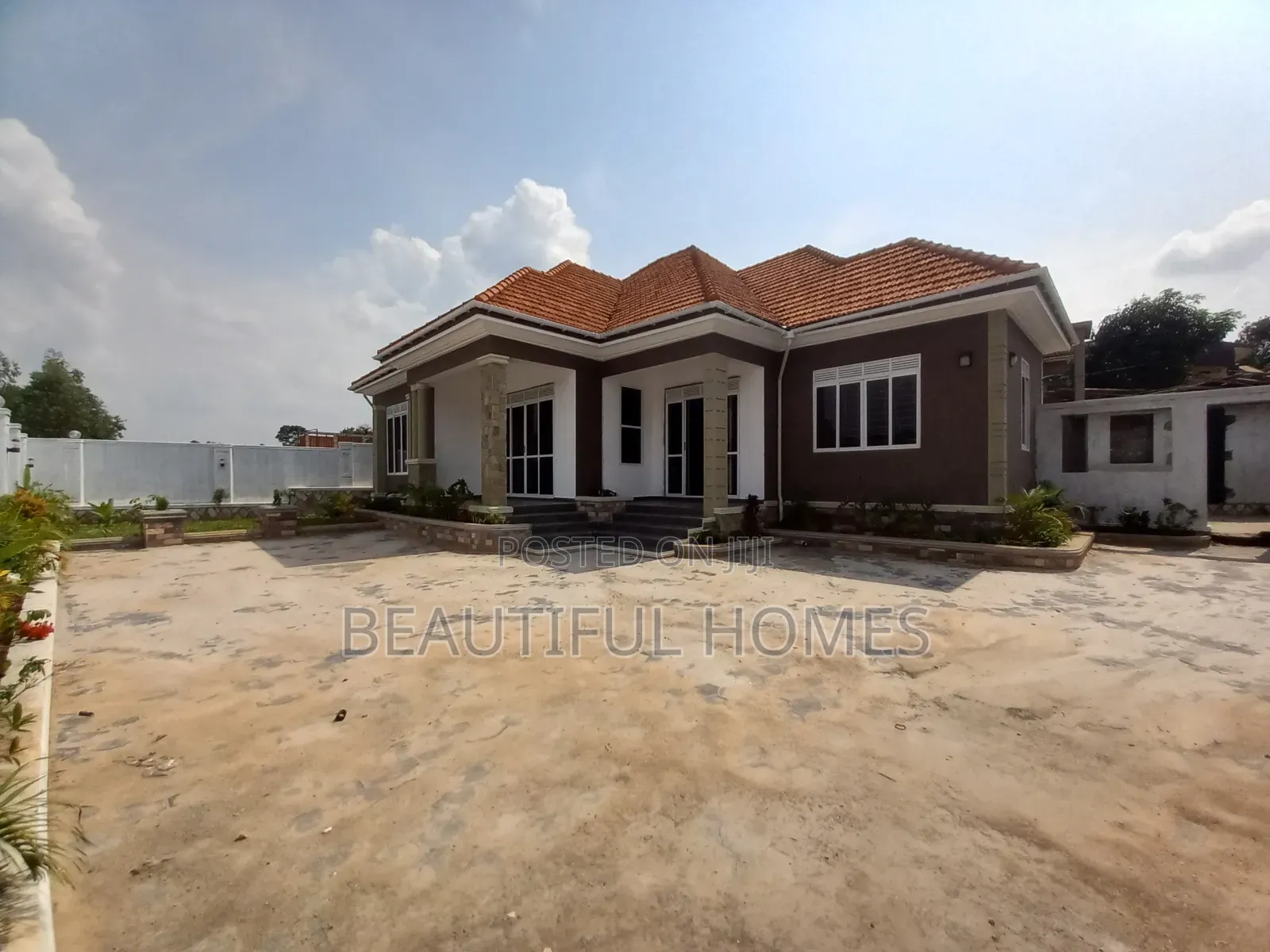 Furnished 4bdrm House in Kira, Central Division for sale