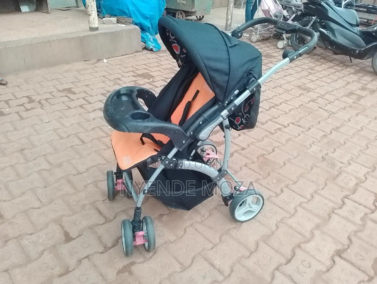 Luvelap Original Stroller 