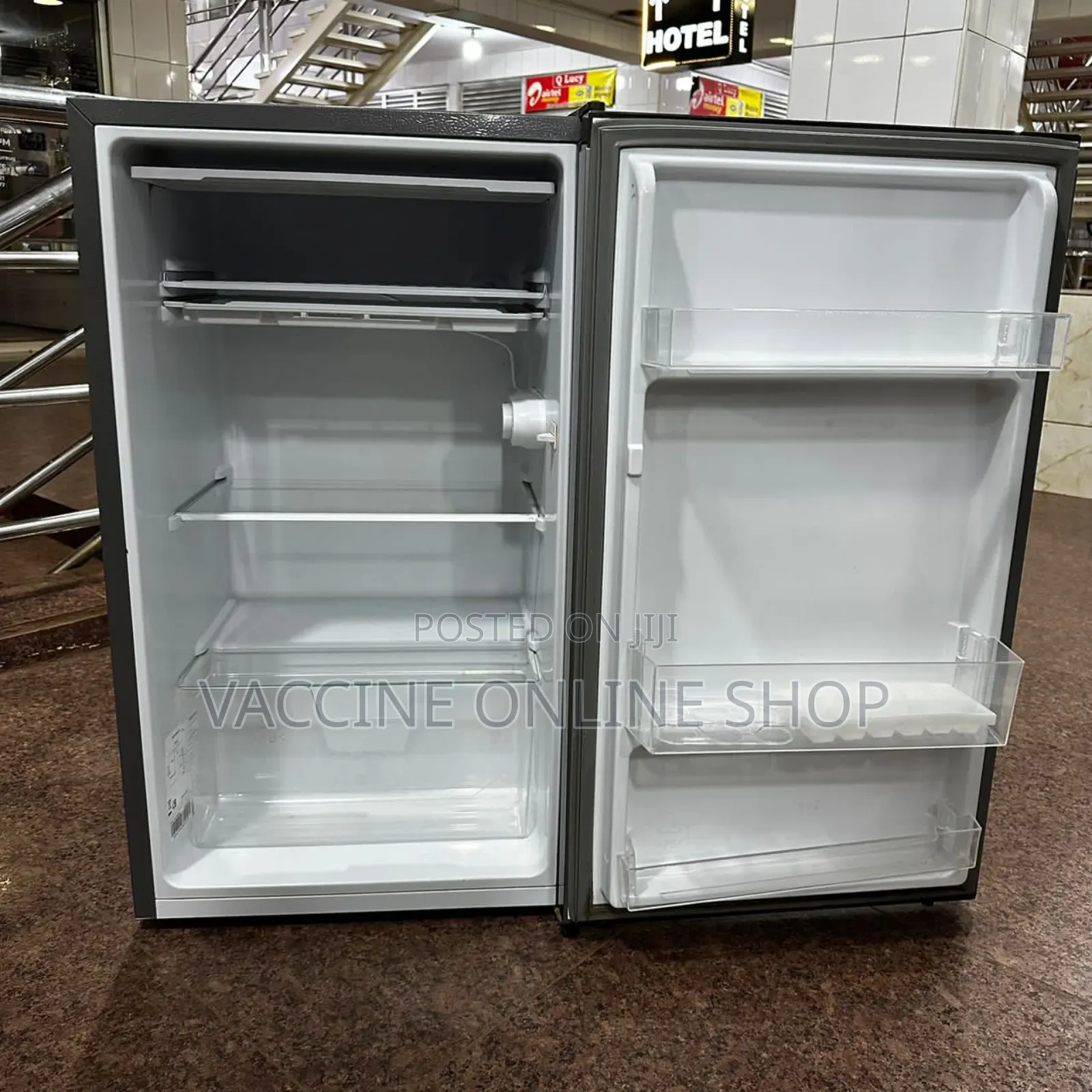 Hisense 120L Single Door Fridge/Hisense 120L Fridge (GSQR2)