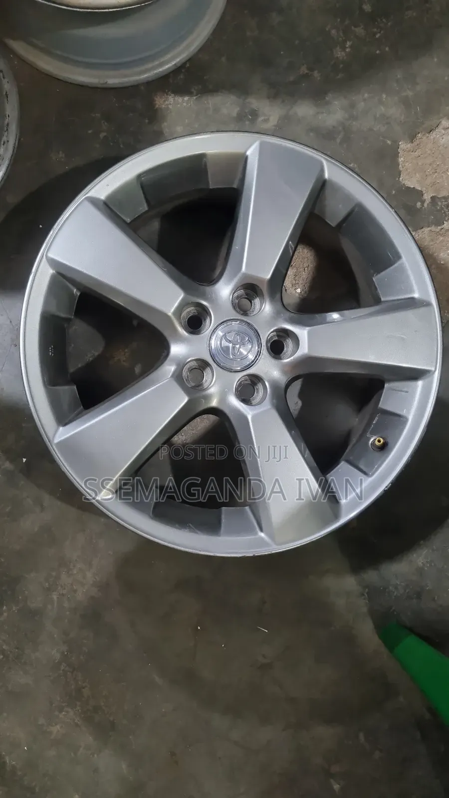 Harrier Rim 18 Inch Rims(Swap Acceptable)
