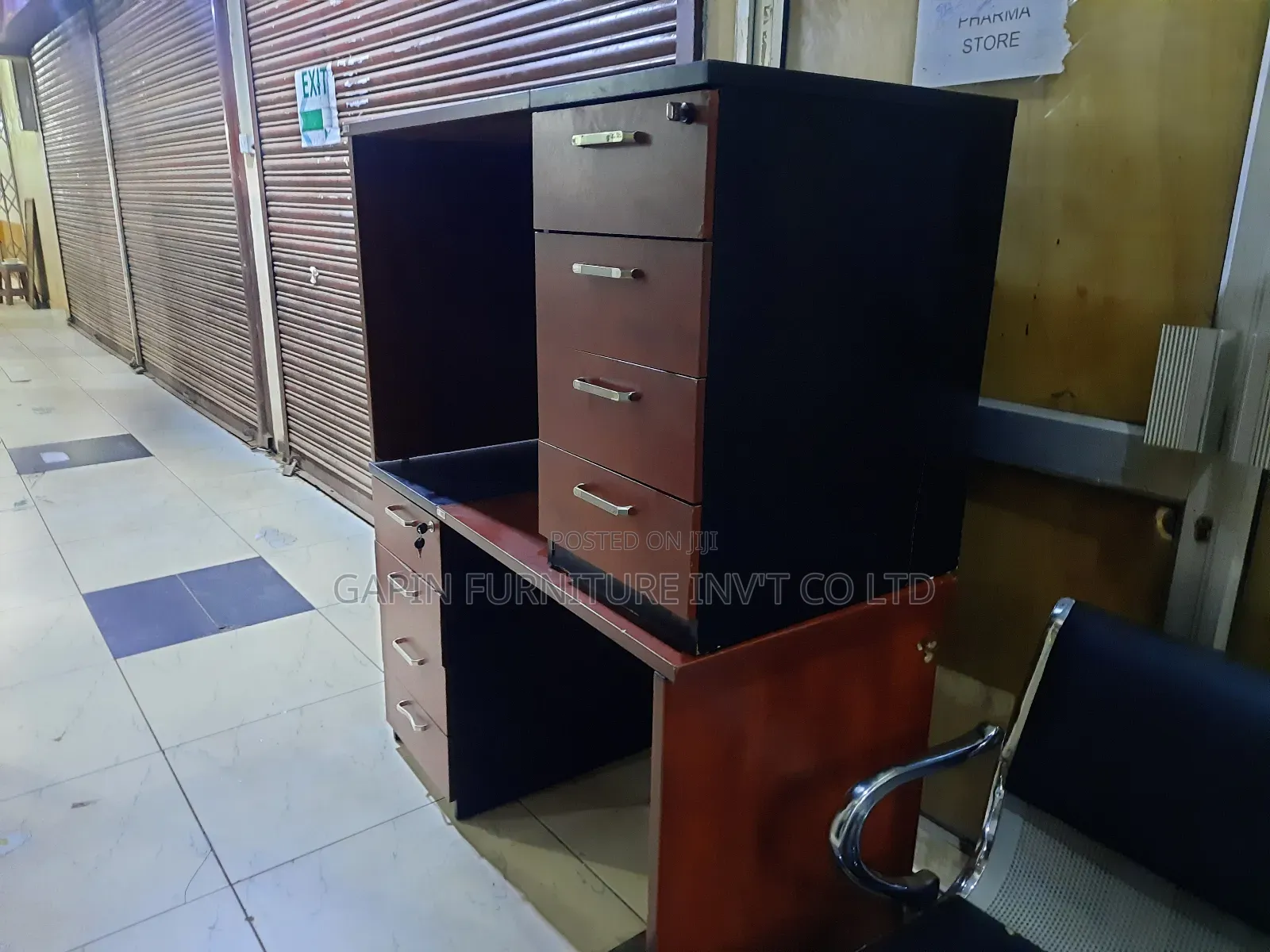 Second Hand 120cm// 4 Feet Tables