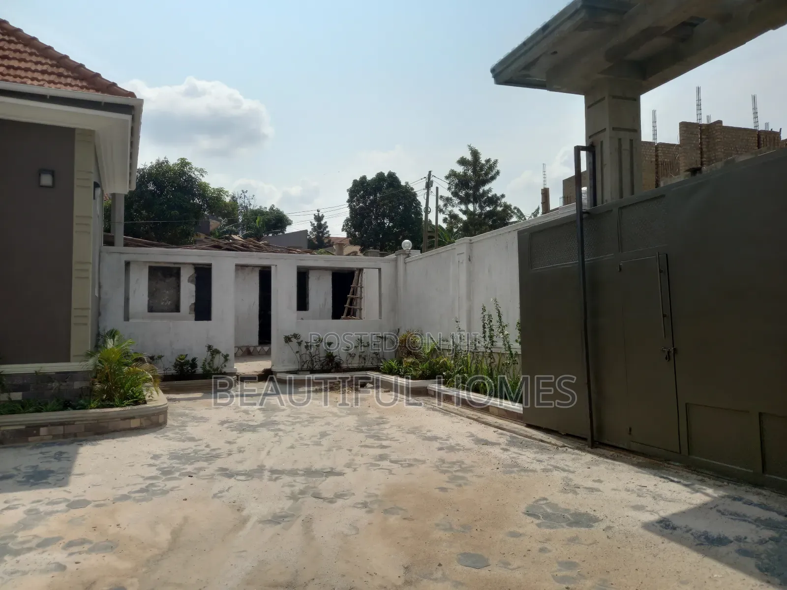 Furnished 4bdrm House in Kira, Central Division for sale