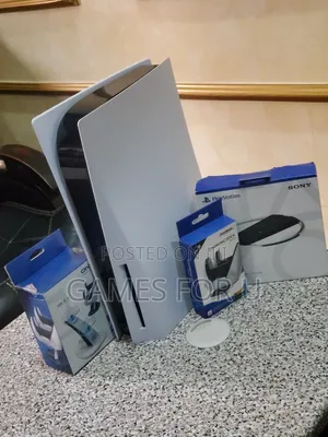 Uk Used Ps5 Disc Version With a Dobe Charging Dock