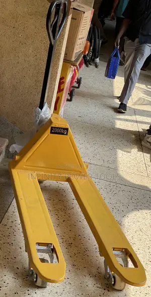 Pallet Truck 2000kgs