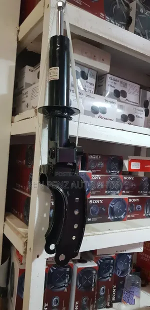 Volkswagen Toureg 2006 Shock Absorbers