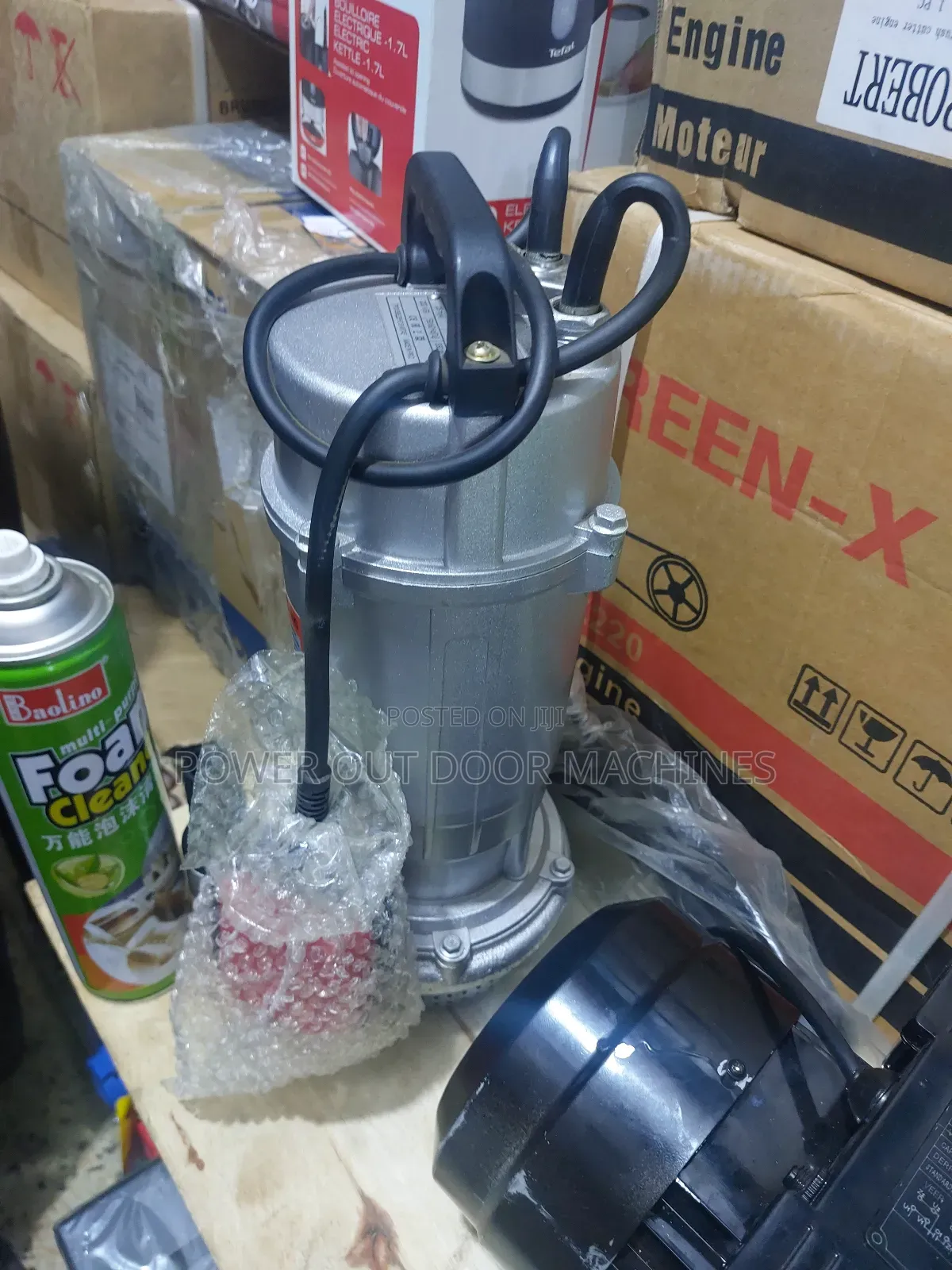 25 Metres / 70 Feet Edon Submersible Water Pump
