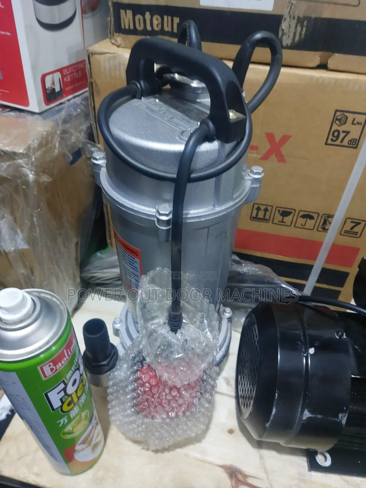 25 Metres / 70 Feet Edon Submersible Water Pump