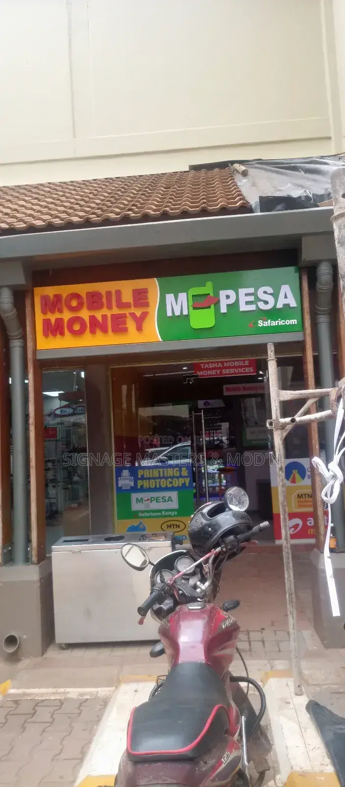 3d Mobil Money Sign Post