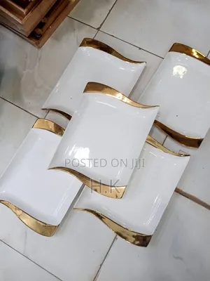 6pcs of Golden Dinner