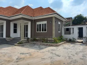 Furnished 4bdrm House in Kira for sale