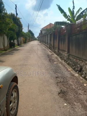 Furnished 4bdrm House in Kira for sale