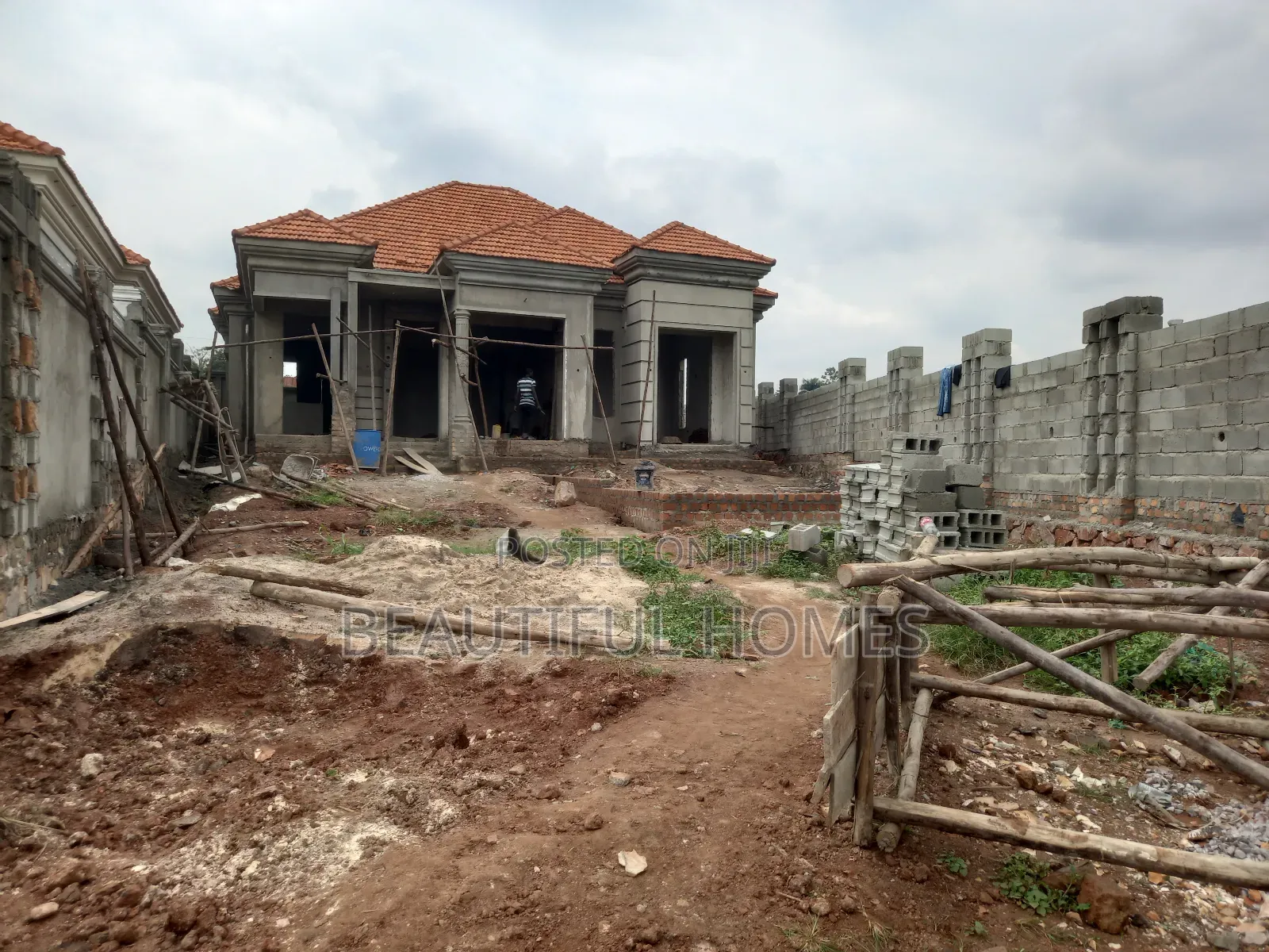 Furnished 4bdrm House in Najjera Gated, Central Division for sale