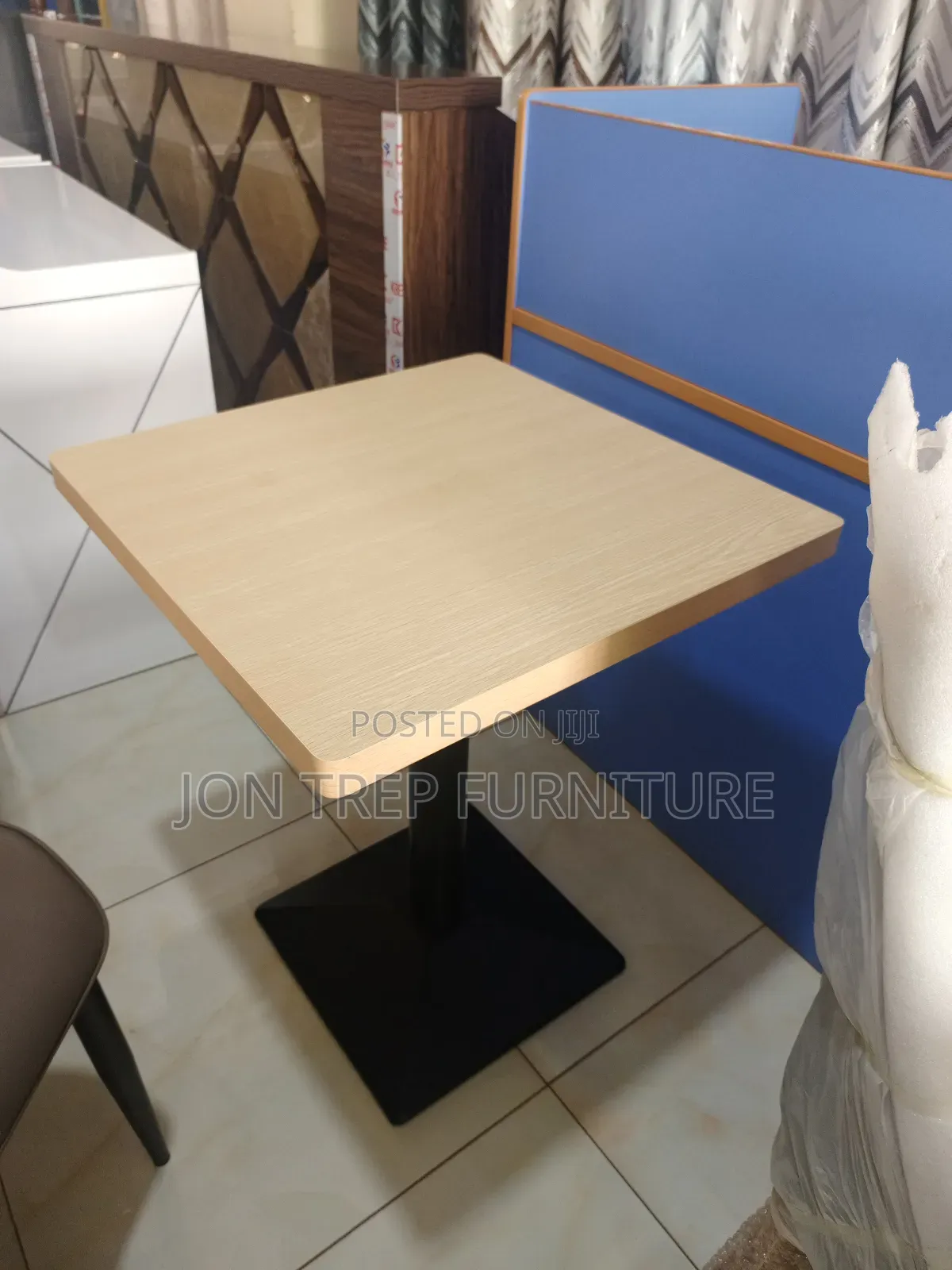 Bar and Restaurant Table