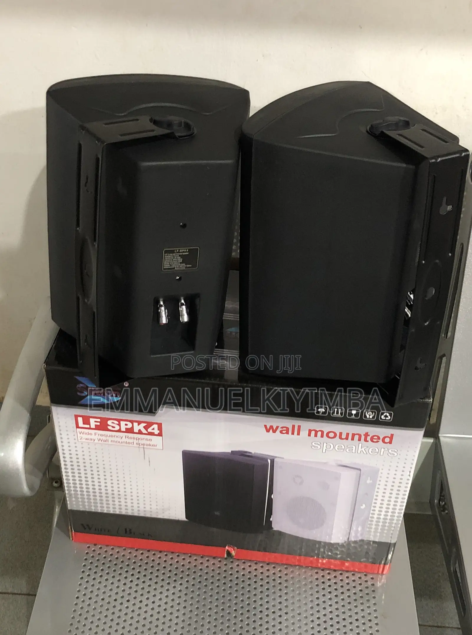 Wall Mountable Speakers
