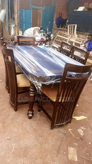 6seater Dinning Table Readily Available