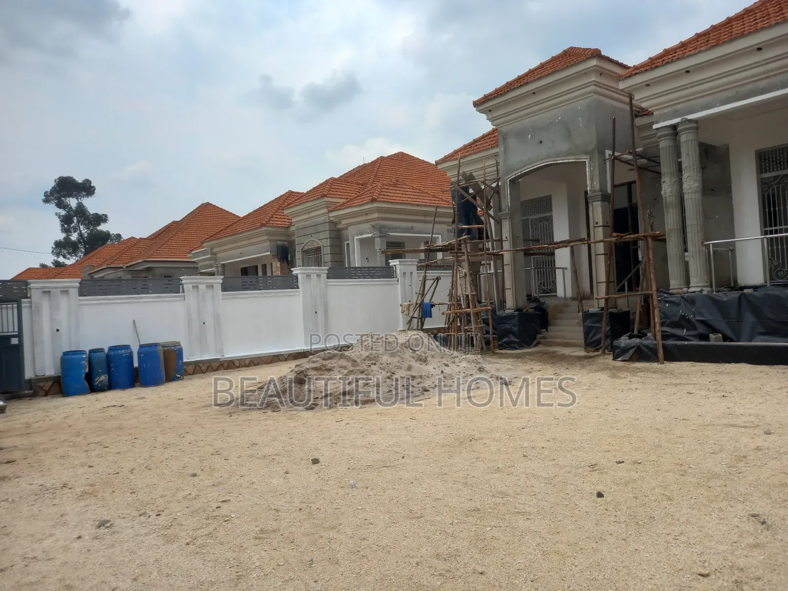 Furnished 5bdrm House in Najjera Gated Estate, Kira for sale