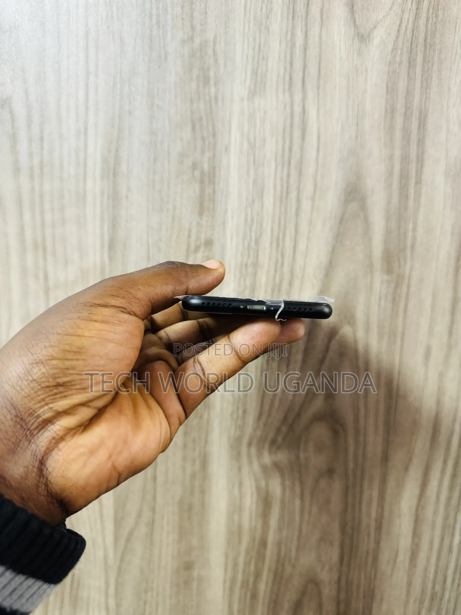 Apple iPhone 7 32 GB Black