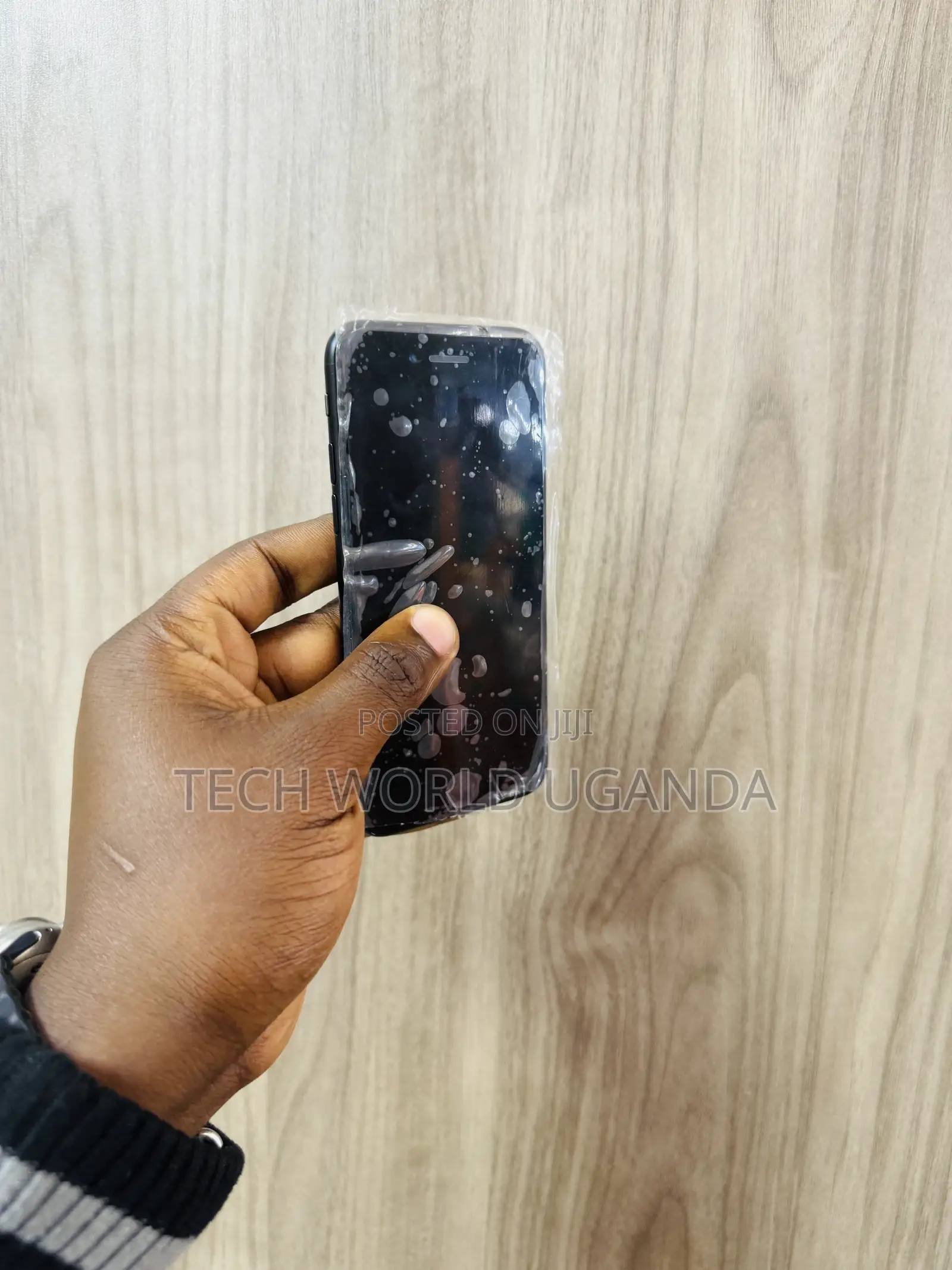 Apple iPhone 7 32 GB Black