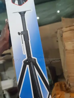 Professional Mettalic Heavy Duty Speaker Stand