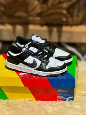 Nike Dunk SB Low