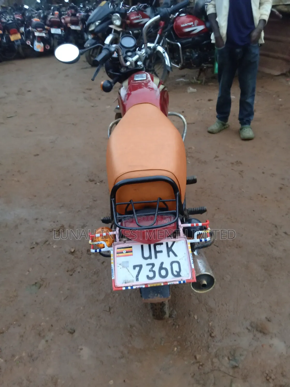 Bajaj Boxer 100 2023 Red