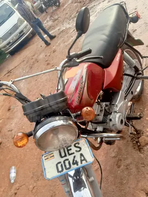 Bajaj Boxer 100 2023 Red