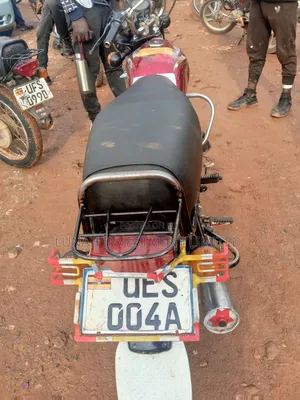 Bajaj Boxer 2022 Red