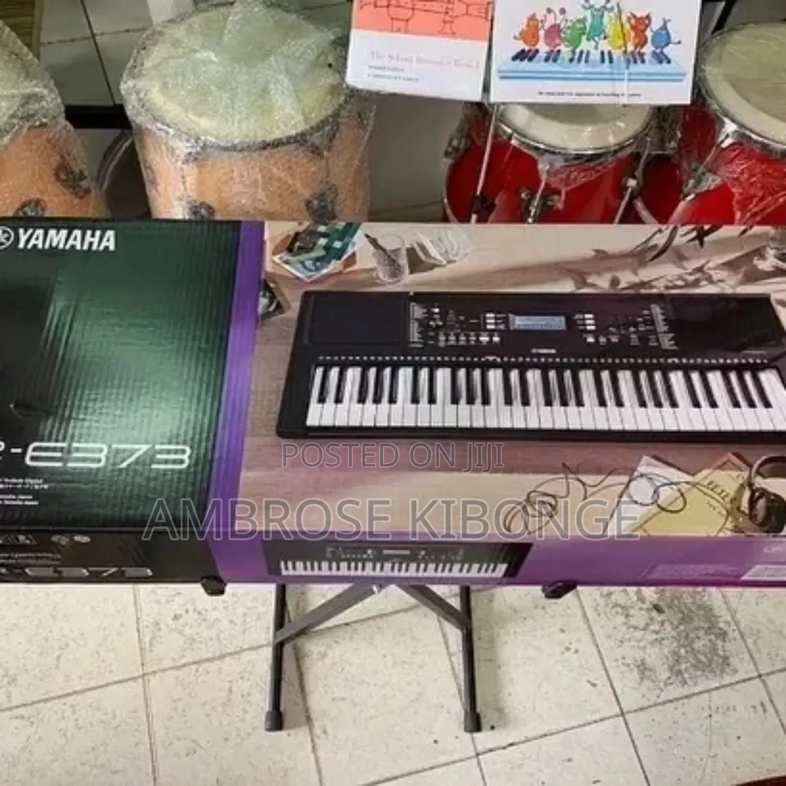YAMAHA PSR E373 in-Buit Functions LCD Display Piano Keyboard