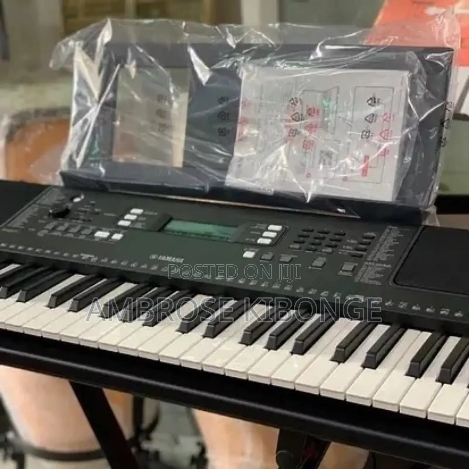YAMAHA PSR E373 in-Buit Functions LCD Display Piano Keyboard