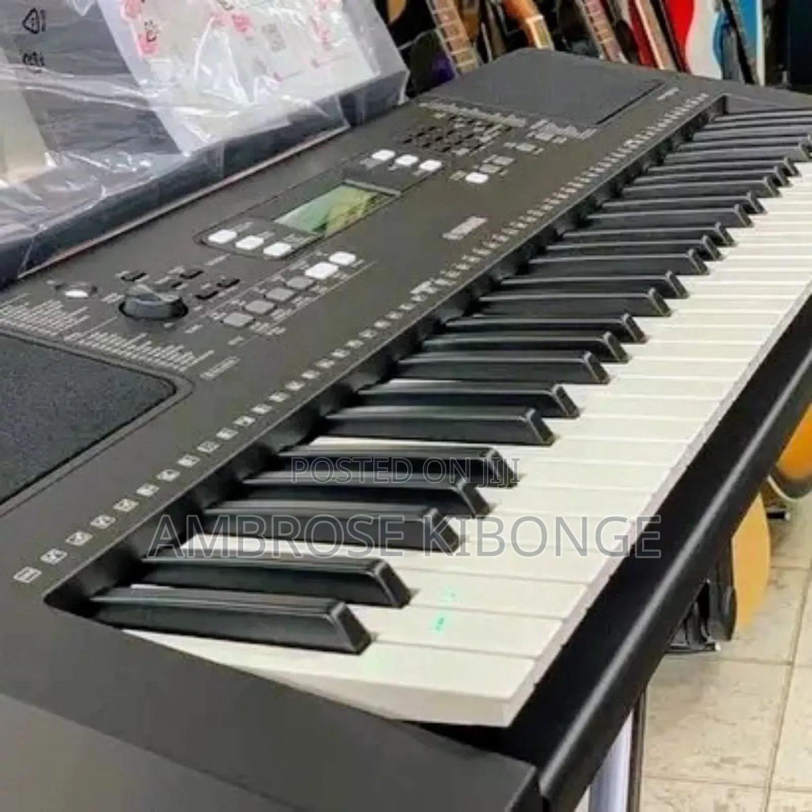 YAMAHA PSR E373 in-Buit Functions LCD Display Piano Keyboard