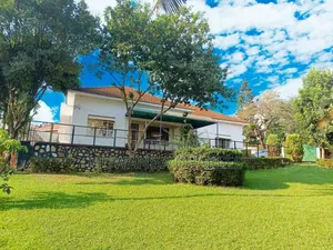 4bdrm Apartment in Fs Properties Ltd, Central Division for rent