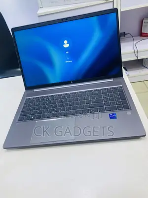 New Laptop HP Zbook Fury 15 G7 16GB Intel Core I7 SSD 1T