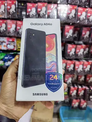 Photo - New Samsung Galaxy A04e 32 GB Black