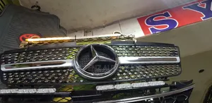 Mercedes Benz ML Grill
