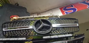 Mercedes Benz ML Grill