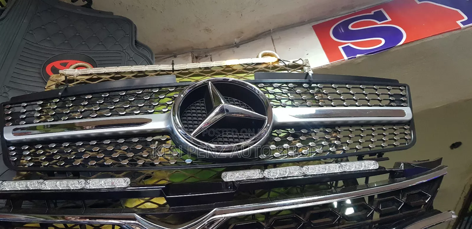 Mercedes Benz ML Grill