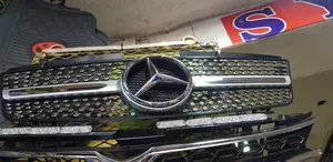 Mercedes Benz ML Grill