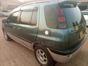 Toyota Raum 1.5 AWD 1999 Green