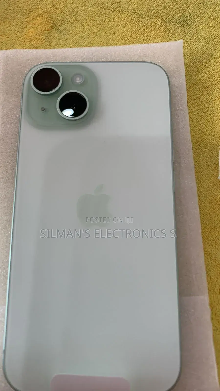 Apple iPhone 15 128 GB Yellow