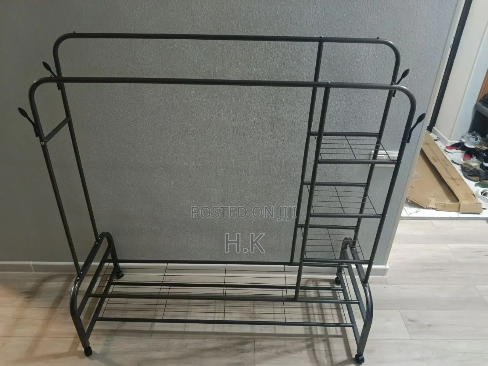 Double Pole Clothes Hanger Bears 58kg
