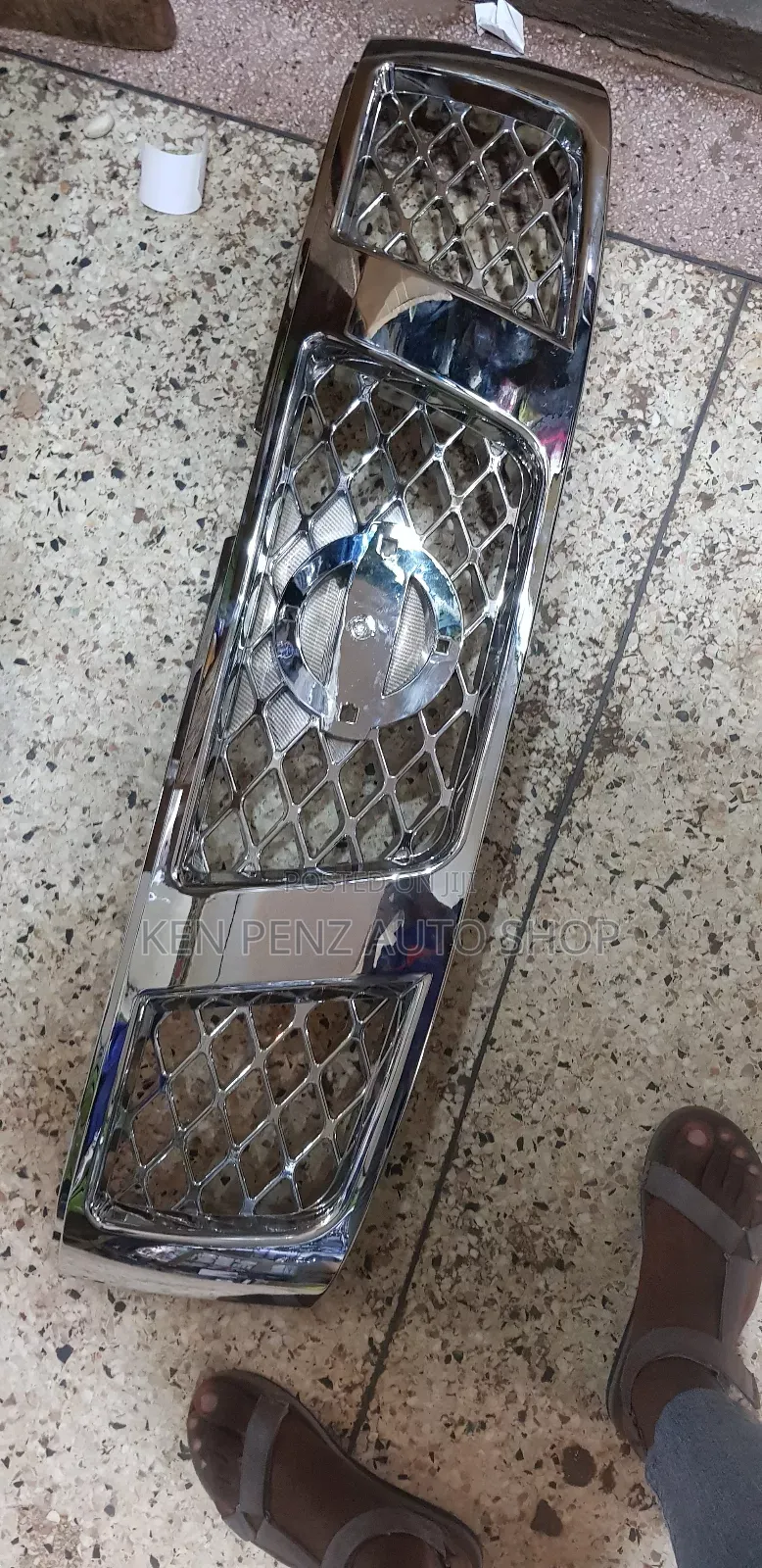 Grill for Nissan Patrol 2006