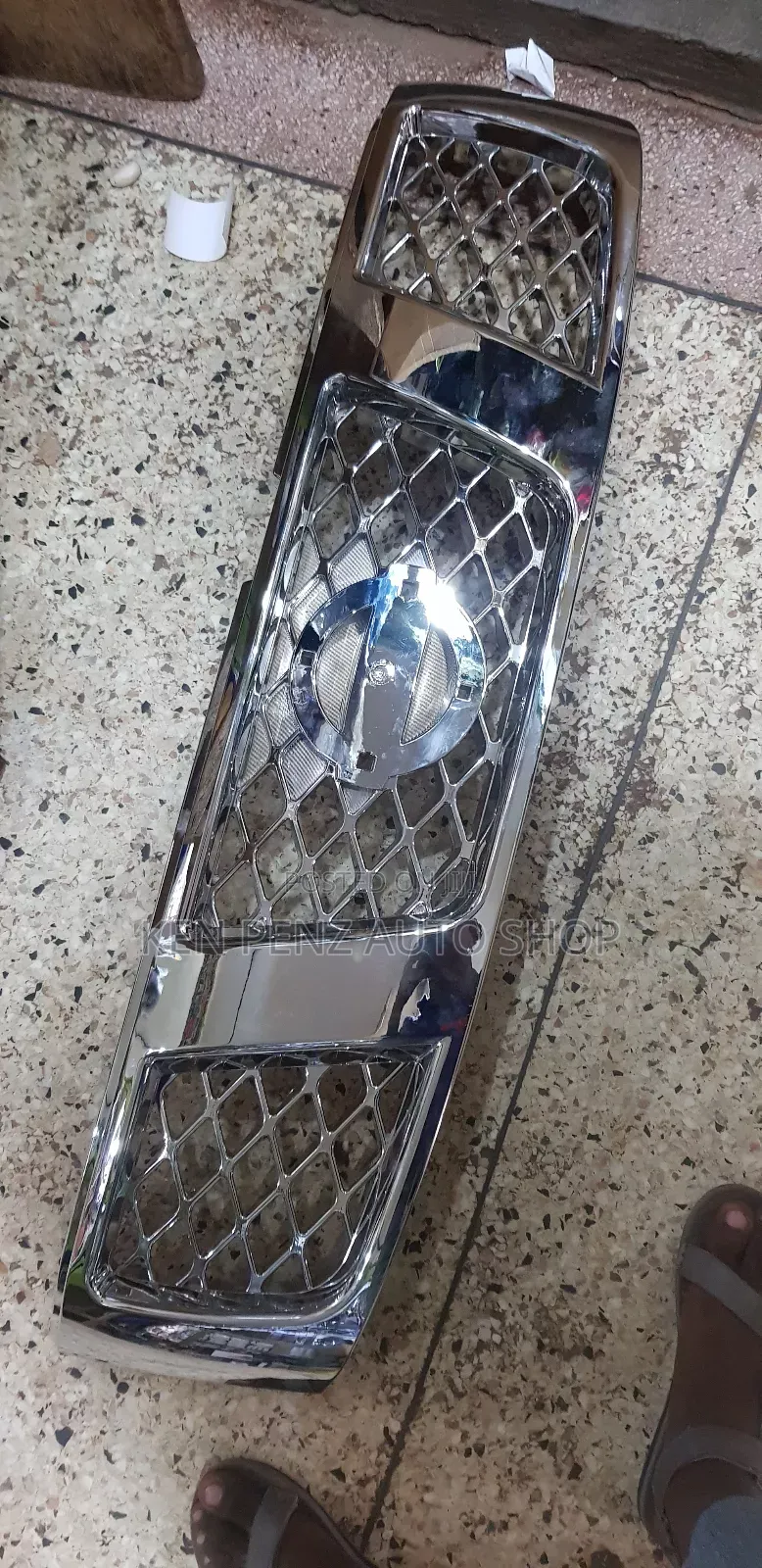 Grill for Nissan Patrol 2006