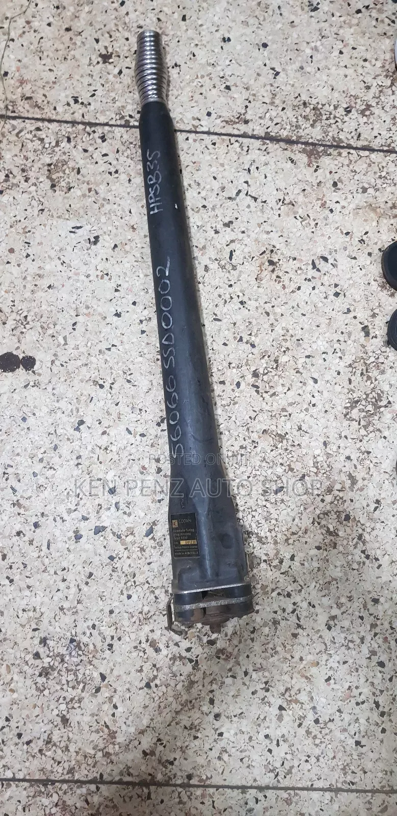 Landcruiser and Hilux Auto Tune Car Antenna