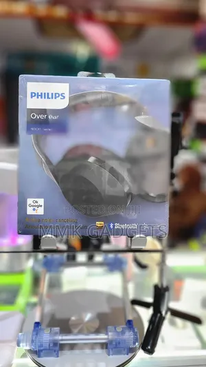 Phillips Over Ear 8000 Series
