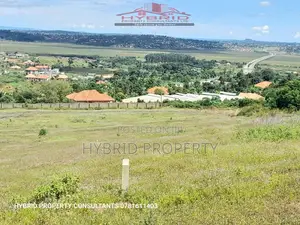 Prime Plots for Sale at Ssisa~Entebbe Express Highway Estate