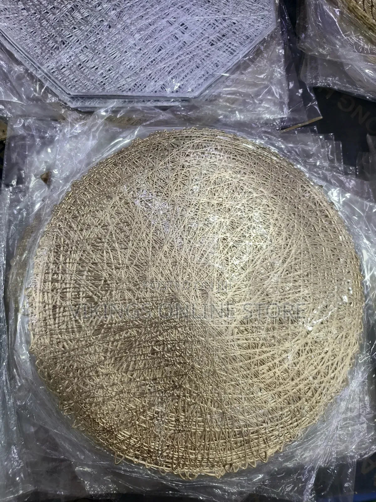 Gold Round Placemat PVC 38cm