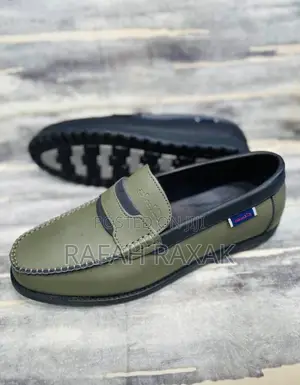 Original Army Green Clarks Casual Flat Sole Moccasins