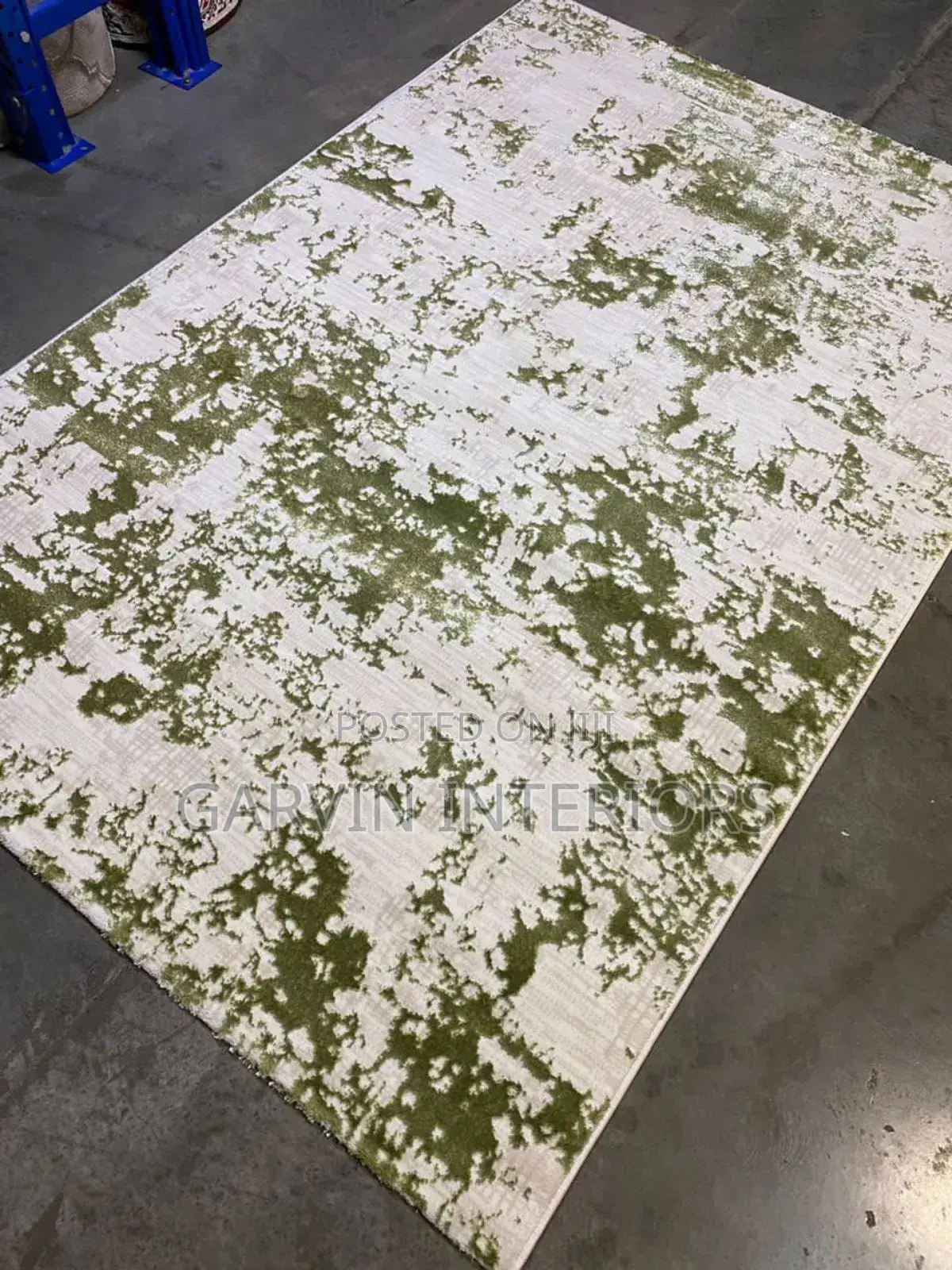 Center Carpet 3by2