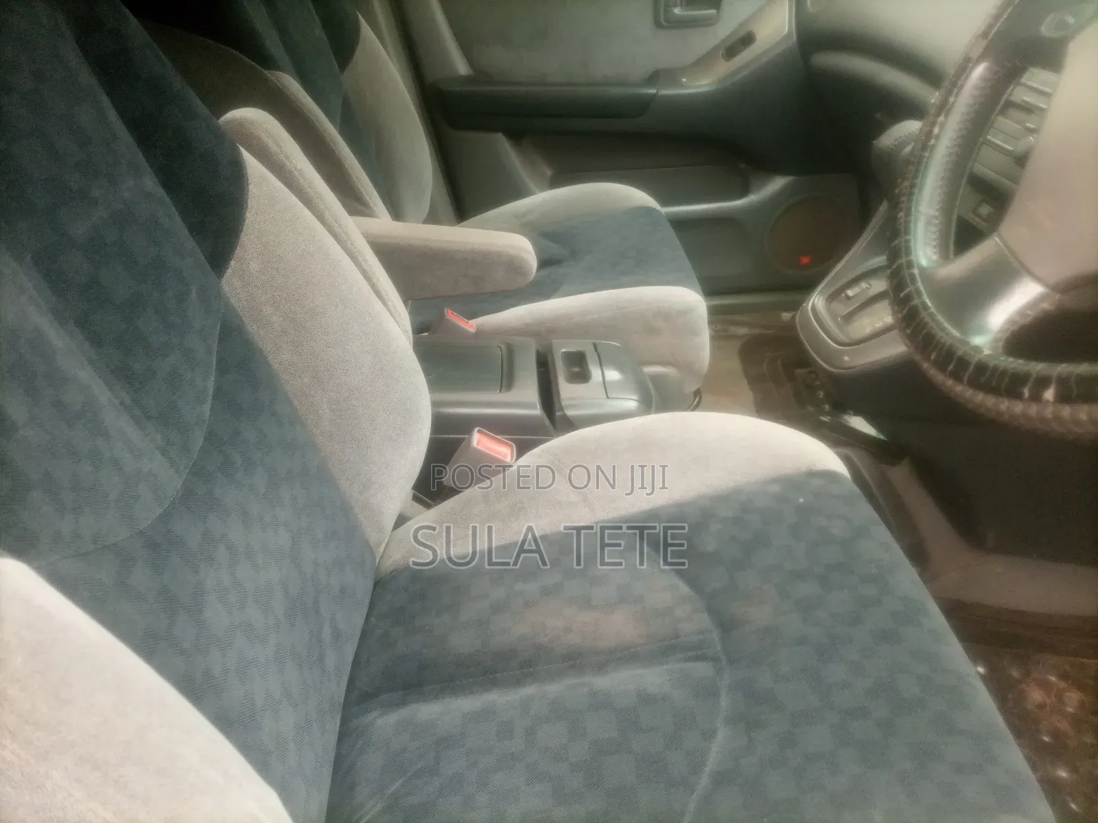 Toyota Harrier 3.0 V6 1999 White